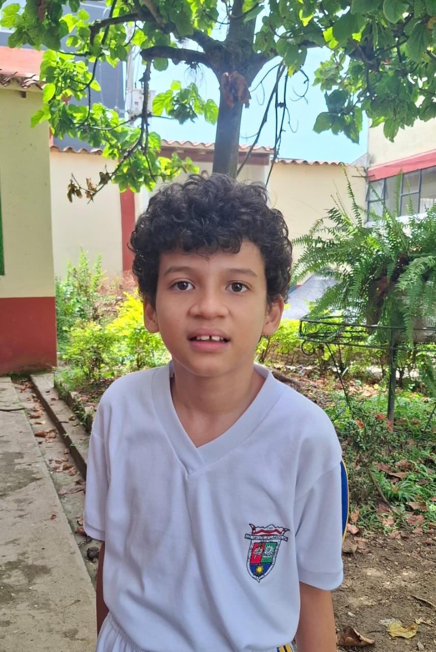 Adrian Gomez